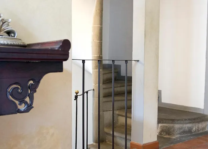 Traviata Storico - Palazzo Tolomei Апартаменты *